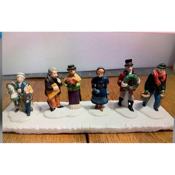 Victorian Christmas Village Figurines Set of 7 Hand-Painted Porcelain Figures on - Picture 4 of 9